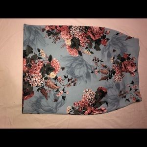 Flowered skirt